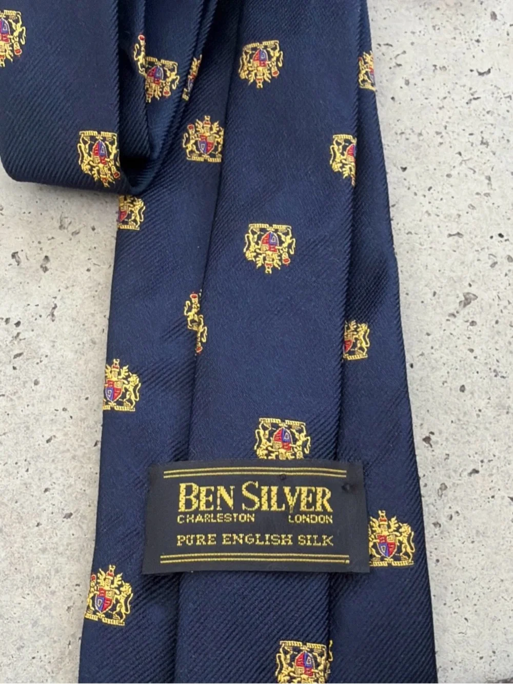 Ben Silver Collection J150B- British Royal Arms Navy Crest 100% Silk Tie